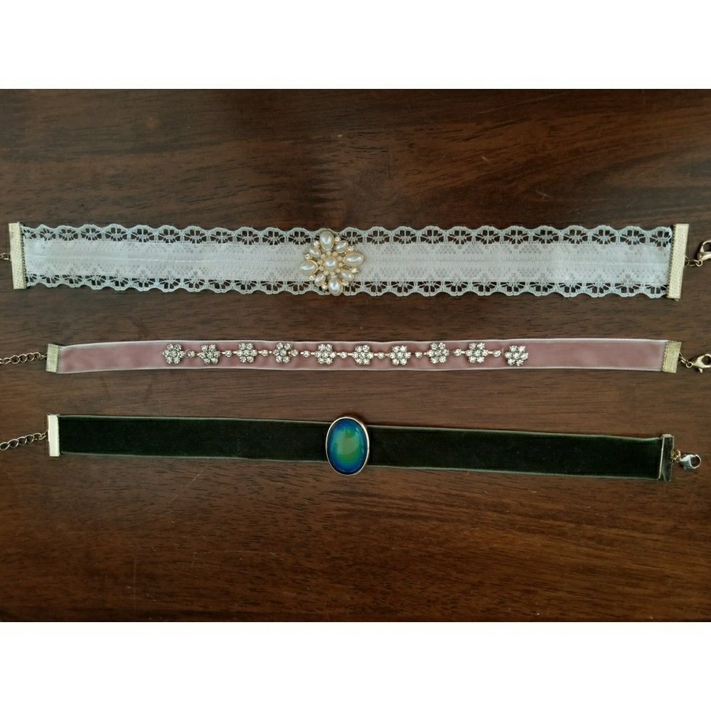 Choker LOT